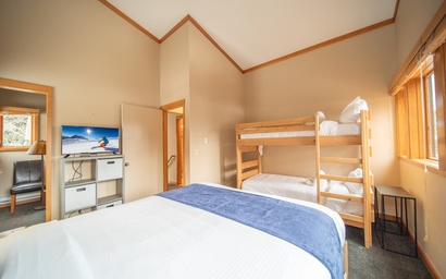 Tennis Townhomes 1331 21