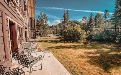 Red Hawk Lodge 2210 3