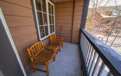 Dakota Lodge 8481 16