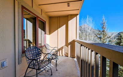 Red Hawk Lodge 2264 9