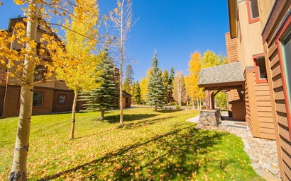 Red Hawk Townhomes 2345 26