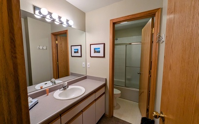 Cinnamon Ridge D323 19