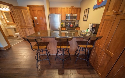 Red Hawk Lodge 2270 7