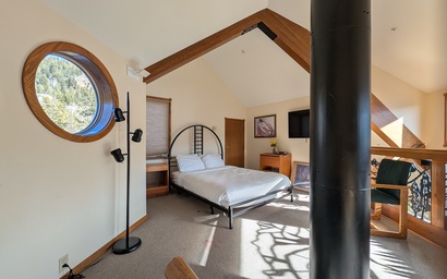 Keystone Brom House 48 50