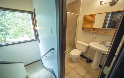 Tennis Townhomes 1323 28