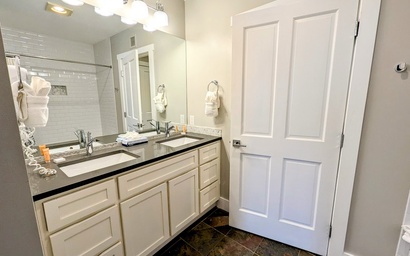 Red Hawk Lodge 2295 16