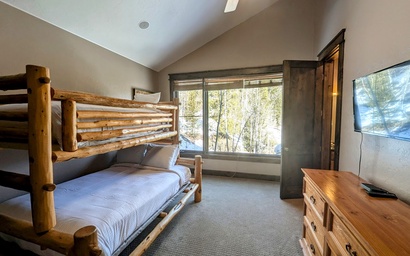 North Fork Lodge 577 31