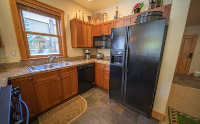 Red Hawk Townhomes 2345 7