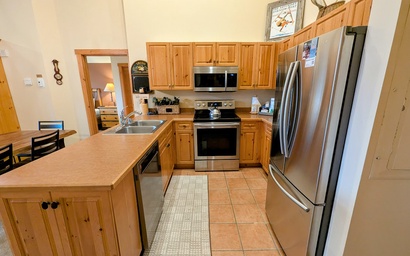 Expedition Station 8634 5