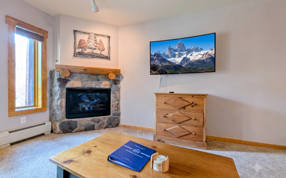 Tenderfoot Lodge 2626 2
