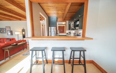 Tennis Townhomes 1309 11