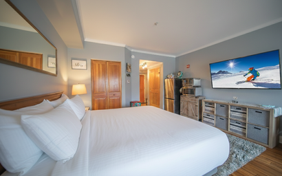 Gateway Lodge 5084 4