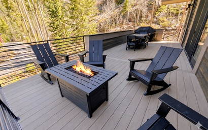 Wolf Rock Home 82 13