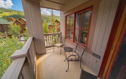 Expedition Station 8593 5