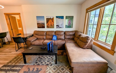 Expedition Station 8607 LIST 8