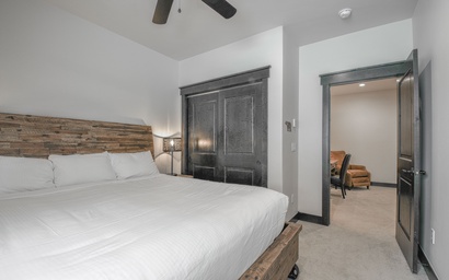 Alders 46 Outpost Dr 26