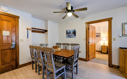 Red Hawk Lodge 2264 7