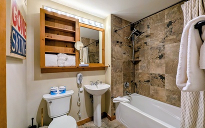 Dakota Lodge 8458 19