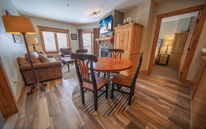 Red Hawk Lodge 2281 12