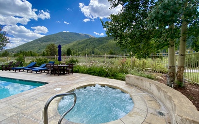 Red Hawk Lodge 2269 23