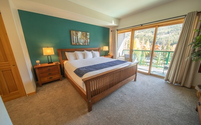 Gateway Lodge 5099 10