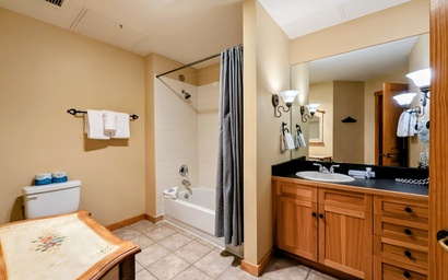 Dakota Lodge 8530 15