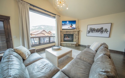 Alders 42 Outpost Dr 4