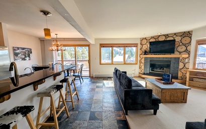 Cinnamon Ridge C114