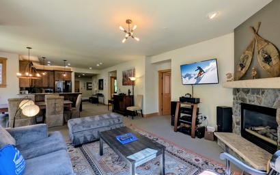 Red Hawk Townhomes 2333