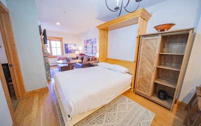 Expedition Station 8610 18