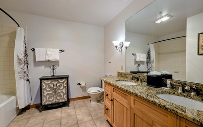 Dakota Lodge 8499 10