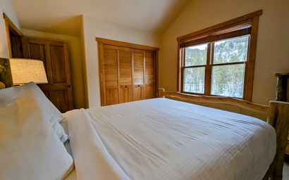 Red Hawk Townhomes 2338 28