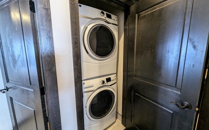 Alders 24 Outpost Dr 34