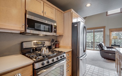 Cabin in the Pines 4 30