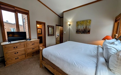 Tennis Townhomes 1314 18