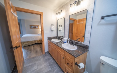 Expedition Station 8614 21