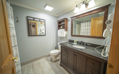 Gateway Lodge 5084 10