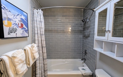 Arapahoe Lodge 8114 11