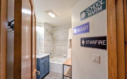 Dakota Lodge 8503 14