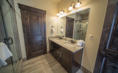 Alders 42 Outpost Dr 37