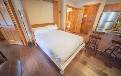 Red Hawk Lodge 2270 19