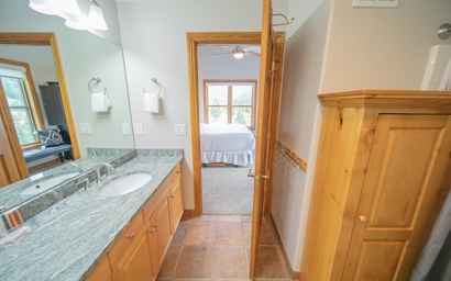 Hidden River Lodge 5992 17