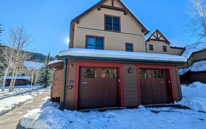 Red Hawk Townhomes 2338 36