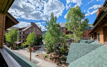 Arapahoe Lodge 8114 2