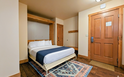 Expedition Station 8591 12