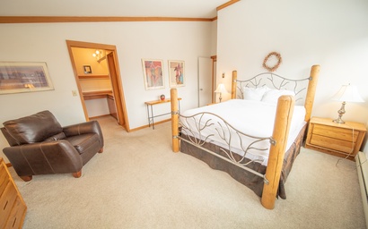 Tennis Townhomes 1326 25