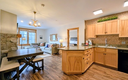 Dakota Lodge 8455 12