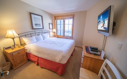 Dakota Lodge 8481 11