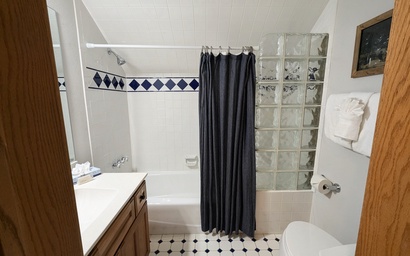 Goldenrod Home 88 49