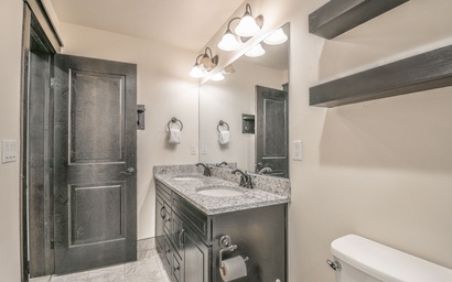 Alders 46 Outpost Dr 28